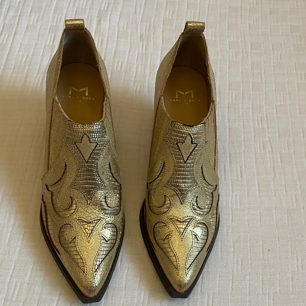 MARC FISHER  Gold Ankle Booties - Picture 2 of 7